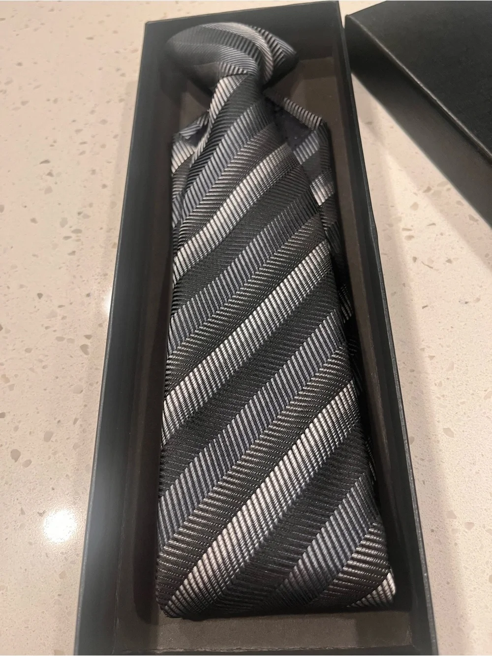 N/A black silver